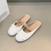 Kappy Women Klasyczne jedwabne baletowe baletowe buty okrągłe palce bowtie Flats Eleganckie walentynkowe slajdy na zewnątrz