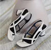 Nouvelles femmes sandales chaussures mode Clip orteil talons tongs concepteur dames décontracté boucle robe talons hauts femme sandales chaudes