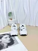 Kids Graffiti Brand Letter Sneakers Baby Sneakers Tage 26-35 Scatola per scarpe Designer Boys Boys Girls Casual Scarpe 24 Mar