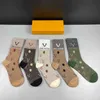 2024 Mens Socks Designer Women High Quality Cotton All Match Classic Ankle Letter Breattable Black and White Football Basketball Sports Sock Wholesale Uniform Storlek