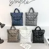 Borse a tracolla Designer Big Soft Nylon per donna 2024 Borsa di tendenza femminile invernale Borse di tendenza Tote nere