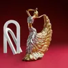 SAAKAR Résine Rétro Paon Danseur Statue Figurines pour Décorations Intérieures Maison Salon Bureau Objets Collections 240305