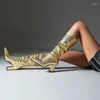 Botas 2024 Tamaño grande Largo Color sólido Bota Feminina Zapatos casuales brillantes para mujeres Puntiagudas Estampado de serpiente Tacón alto Cuero de moda
