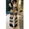 Lässige Kleider 2024 Herbst Damen Polokragen Langarm Mantel mit gerippten Plissee Spitze Splice Elegante Robe Lose Große Größe Kleid