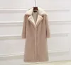Nuovo cappotto lungo ispessito in pelliccia di coniglio imitazione lontra autunno / inverno