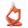 Flaskor modern hart abstrakt tänkare staty för dekoration enkel skulptur figurkontor keramik vas heminredning