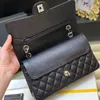 borsa griffata Qualità specchio Borsa doppia patta Jumbo Designer di lusso 30CM 25CM Vera pelle Caviale Agnello Borsa classica tutta nera Borsa trapuntata Borsa a mano con scatola