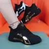 Casual Shoes New Womens Casual Sports Shoes Fashion Par Modeller unisex andningsbara nät utomhus promenadskor sneakers tenis jeans korgar t240323