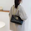 Bolso de hombro con descuento de marca, cadena de moda para mujer, nuevo, sencillo, pequeño, cuadrado, de gama alta