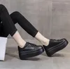 Casual skor äkta läder kvinnor super tjock 8 cm plattform kil mode sneakers chunky vårlägenheter zapados mujer