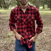 Män avslappnad rutig flanellskjorta långärmad bröstet två fickdesign mode tryckt-knapp USA-storlek S M L XL 2XL 240320