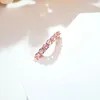 Clusterringen Zoete roze diamant 925 zilveren rijringset met hoog koolstofverguld roségoud Veelzijdig voor dames