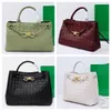 Top-Designer-Handtaschen, gewebte Damen-Taschen, Schultertasche, 10A, echtes Leder, Unterarmtaschen, Damen-Casual-Pendler-Aktentasche, große Umhängetasche, hochwertige Einkaufstasche