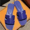 Designer Slides Sandal Slippers Beach Classic Flat Sandal Summer Lady Leather Flip Flops Men Women Outside Slippers Beach Real Leather Top Quality 10A