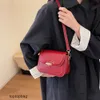 Дизайнерские роскошные модные сумки на ремне Модный нишевый дизайн небольшая квадратная сумка универсальная и стильная женская сумка через плечо на одно плечо