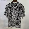 Mäns casual skjortor Nya 2023 Wacko Maria Leopard öppen skjorta Summer Casual High Street Loose Men Shirt L240320