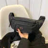 Les concepteurs de packs vendent des sacs unisexes de marques populaires avec un grand sac en nylon pour femmes de nouvelle taille imperméable à l'eau