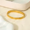 Bangle Stijlvolle roestvrijstalen 18k vergulde geometrische gesparmbanden voor vrouwen Aantasting Gratis armband sieraden cadeau