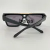 Mens Sunglasses Designer Homens Óculos Z1502 1.1 Evidência Estilo Anti-ultravioleta Clássico Retro Quadrado Acetato Quadro Preto Exalar Declaração Apelo Aleatório