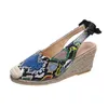 Robe chaussures été femmes sandales compensées à semelles d'herbe décontractée tendance élégante tendance à semelles épaisses à fond plat mode plage femmes