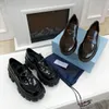 Designer loafers monolith borstade läder kvinnor designer loafer skor glid på kvinnor klackar oxford chunky gummi lyxys mode luggar sulplatfrom klänning sko bröllop bröllop