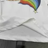 Marken-Baby-T-Shirt Regenbogen-Buchstabenmusterdruck Kinder-T-Shirt Größe 100-150 cm Kinder-Designerkleidung Mädchen Jungen Kurzarm-T-Shirts 24. März