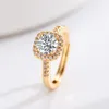 Klassiskt mode 18-karat guldpläterad d färg moissanite ring champagne guld set zirkon flash diamant ring för kvinnor