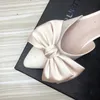 Sandalias de mujer con lazo Tacón plano Color sólido Lado Zapatos vacíos para niñas Verano Otoño Correa trasera dulce Tamaño 3344 Punta puntiaguda 240321