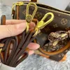 Torba do wiadra Oryginalna designerska torba na poduszkę popularną w Internecie mini crossbody w tym samym stylu torba