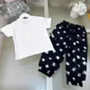 Moda Kids Designer Roupos de verão Torros de bebê Tamanho 90-150 CM MENINAS LOGO EM RESPOSTO DE MANEIRA CURTA E CARTA IMPRESSO 24MAR