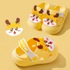 Großhandel Infant 6-12 Monate Junge Baby Sandalen Kinder Kleinkindschuhe Garden Beach Sandalen Sommer Jungen Mädchen Cartoon Wasser nicht rutschloser Loch Hausschuhe See Transport