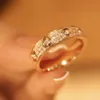 Golden Love Ring Design для мужчин Любите титановые стальные бриллианты роскошные мужские дизайнерские дизайнерские кольцевые кольца женская дизайн модные украшения женские украшения индивидуальные кольцо пары