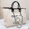 الأكياس المسائية حرف فاخر CC TOTES HANDBAG Fashion Canvas Bag Womens Ladies CH ASSPROIDER TOUTE DESIGNER حقائب يد التسوق الإناث عبر حقيبة ظهر الجسم KKRF