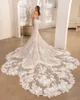 Luksusowe sukienki ślubne syreny z koronki koronkowe aplikacje ślubne seksowne guziki długie pociągiem żeńskie vestidos de mariee