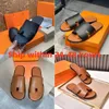 Diseñador Hombres Zapatillas Sandalias Izmir Flip Flop Cuero Heritage Sandalias de piel de becerro Verano Perezoso Grande Moda Casa Playa Casual Diapositivas Negro