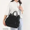 Designer Luxury Fashion Tygväskor Korean Leisure Handheld Canvas Art Womens Bag 2024 Ny mode mångsidig en axel crossbody liten fyrkantig väska