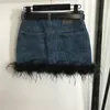 Gonne di jeans da donna con giunture di piume con cintura Abito corto di alta qualità Minigonna per ragazza cool Streetwear