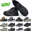 Açık Mekan Ayakkabı Keen Ziyonik WP Erkekler için Kadın Spor Eğitmenleri Yüz İçi Dürlüklü Üçlü Siyah Beyaz Altın Yeşil Spor ayakkabılar Boyut 36-45