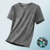 Ice Silk Short Sleeves T-shirt dla mężczyzn Summer Nowy amerykański okrąg