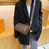 Mağaza Tasarımcısı Fanny Paketleri Şık kadın çantası Crossbody yeni stil tek omuz geniş sırt çantası