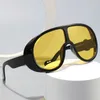 Lunettes de soleil à monture surdimensionnée pour hommes et femmes, niche tendance, style punk, personnalisées, nouvelle collection