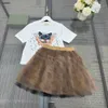 Moda Bebek Giysileri Çocuk Trailtsits Yaz Prenses Elbise Beden 100-150 cm Girls Karikatür Kedi Desen Tişört ve Dantel Etek 24Mar