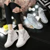 Schoenen nieuwe vrouwen casual schoenen vrouwen wiggen zomer kanten ventilatie fretwork schoenen vergroten hakken platform slip op hoogtevijgde schoenen