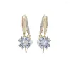 Boucles d'oreilles en cristal Noble, breloque en Zircon, pavé de fleurs dorées, clous d'oreilles pour femmes et filles, tendance, décoration exquise, 2024