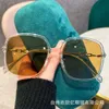 2 PCS Fashion Luxury Designer 2023 Ny koreansk version av trendiga personliga solglasögon med samma online Populära klassiska Fashion Ocean Film Solglasögon Trend