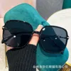 2 pcs Designer de luxe de mode 2023 nouvelle version coréenne de lunettes de soleil personnalisées à la mode avec la même tendance de lunettes de soleil de film océanique de mode classique populaire en ligne