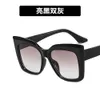 2 PCSファッションラグジュアリーデザイナー2021 NEW CATS EYE Large Frame Sunglasses WomensパーソナライズされたサングラスファッションショーINSメガネ