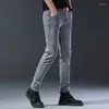 Herenjeans Grijs Denim Mannelijke elastische broek Mode Lange dunne High Street Small Feet-broek