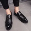 Botões mocassins para homens homens casuais vestido sapato casual panos de couro vestido sapatos de couro de couro de couro moda para moda italiana