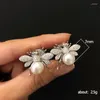 Brincos pendurados moda imitação de pérola abelha para mulheres com pedra de zircônia de cristal bonito animal joias de casamento presentes